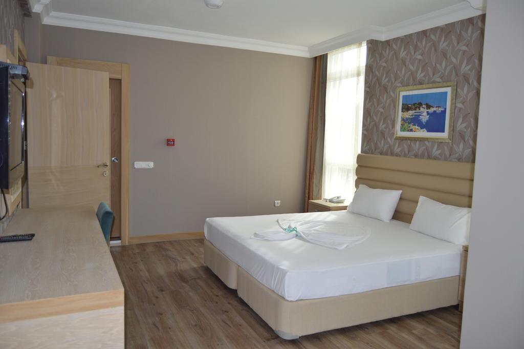 Kale Palace Hotel İmroz 객실 사진